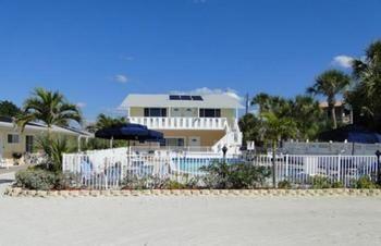 White Sands Beach Resort ホームズビーチ エクステリア 写真